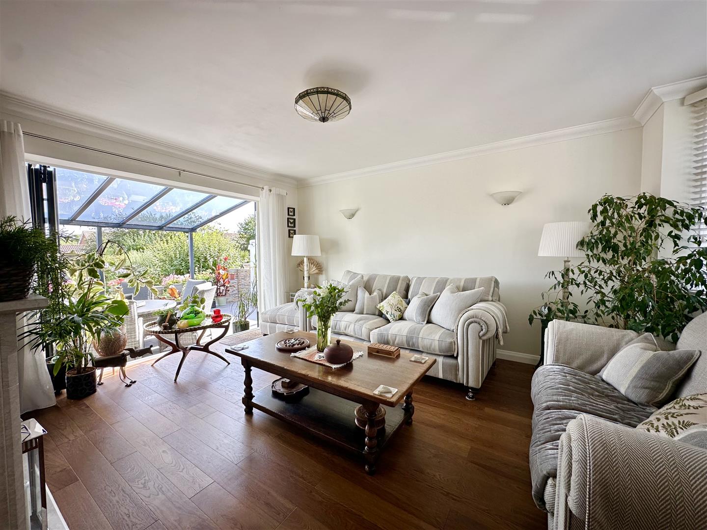 De La Warr Road, Bexhill-On-Sea